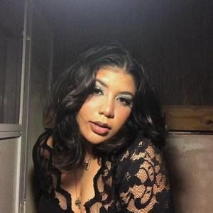 Meet your Posher, Jade